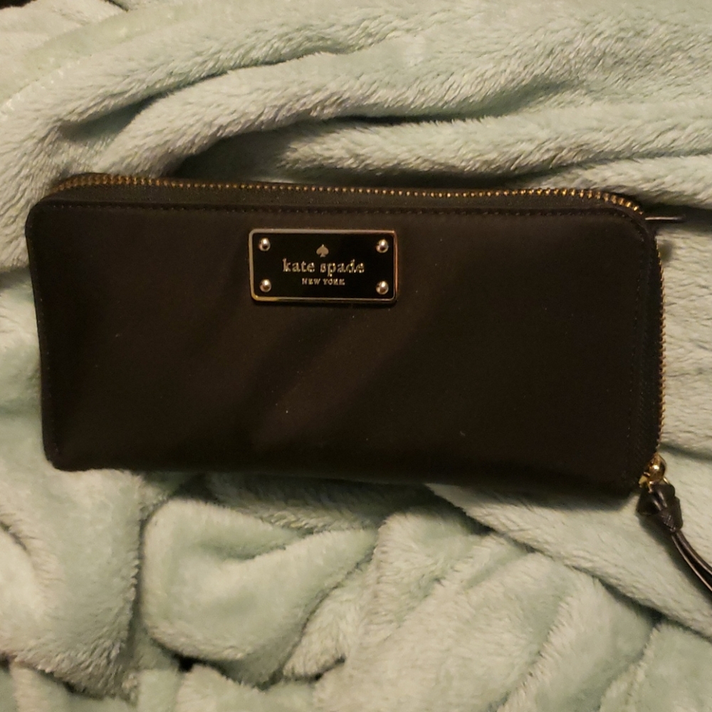 Kate Spade "Wilson Road Neda" Wallet